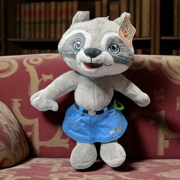 Great Wolf Lodge Plush Raccoon Rachel Camp Critter Stuffed Nursery Fiesta 16” - Picture 1 of 14